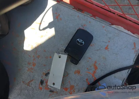 2019 Toyota Tacoma Trd Sport from USA, damaged, VIN 3TMCZ5AN1KM235503